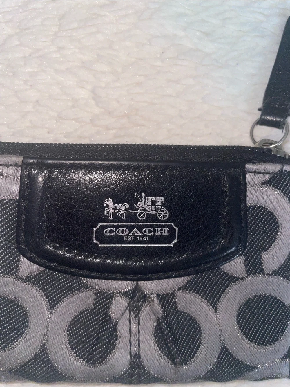 Coach Op-Art Logo Mini Skinny Zip Wallet Black/Gray